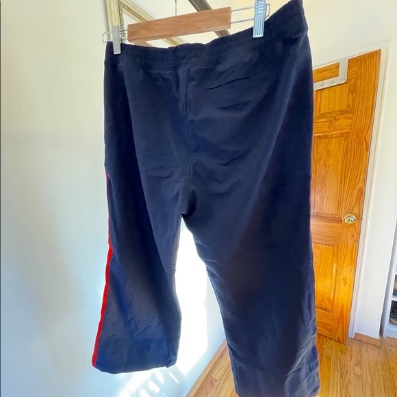 👟 Gap Fit Wide Leg Side Stripes Workout Varsity Trendy Ankle Cropped Pants - Picture 6 of 13